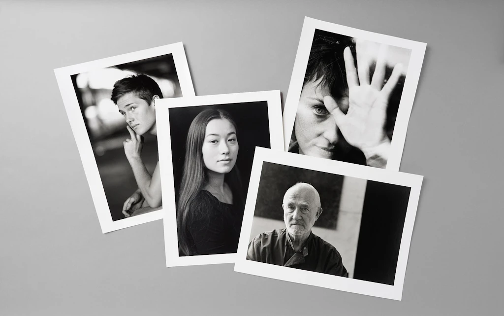 Auswahl von Portraitmotiven: Matthias Kull (Serie Adoleszenz), Yasmine K. Yamada (SerieSportlerinnen), Pipilotti Rist (Serie Antlitz undHand), Peter Zumthor (Serie Architekten)