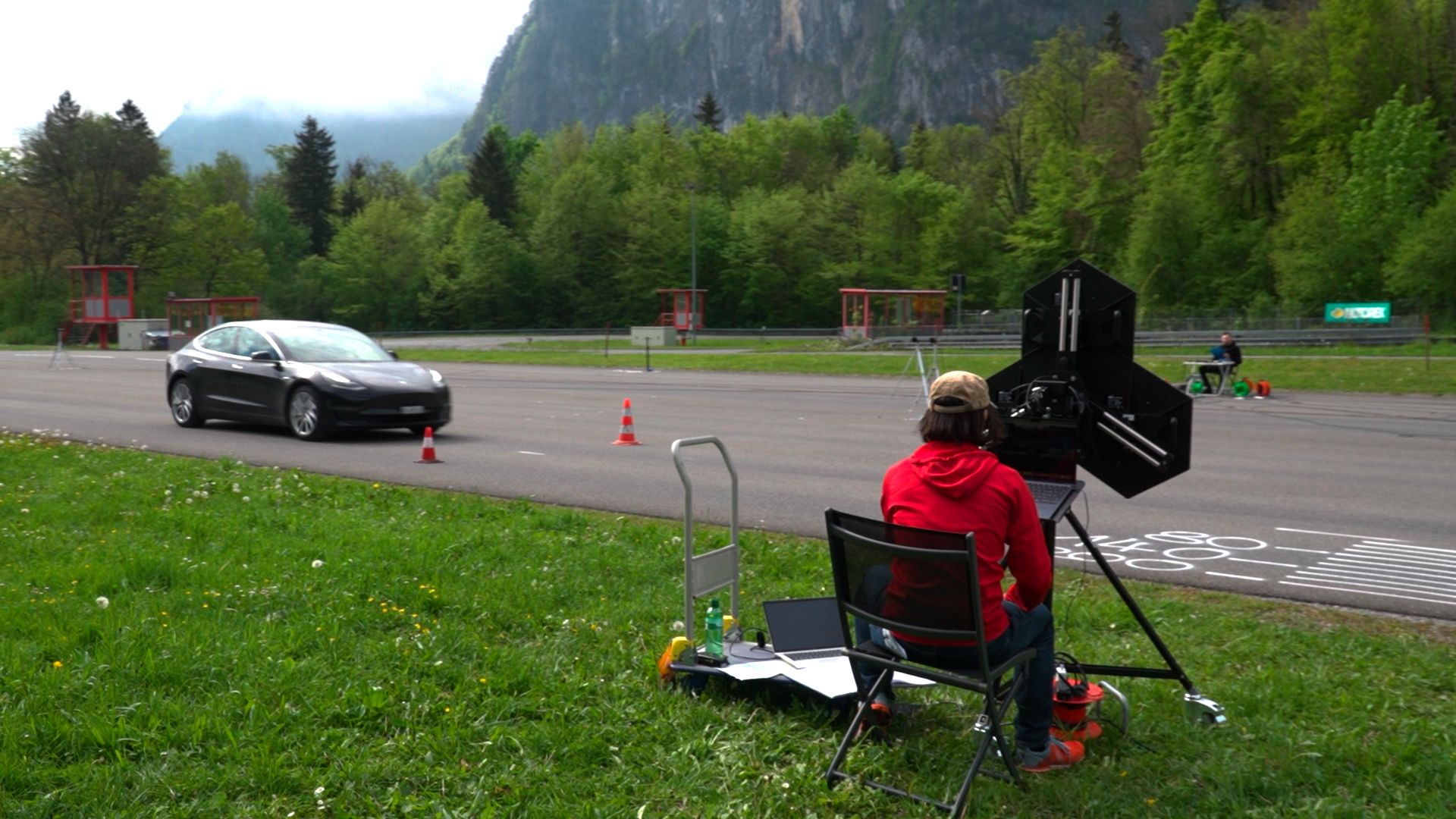 vehicles with measurement technology visible