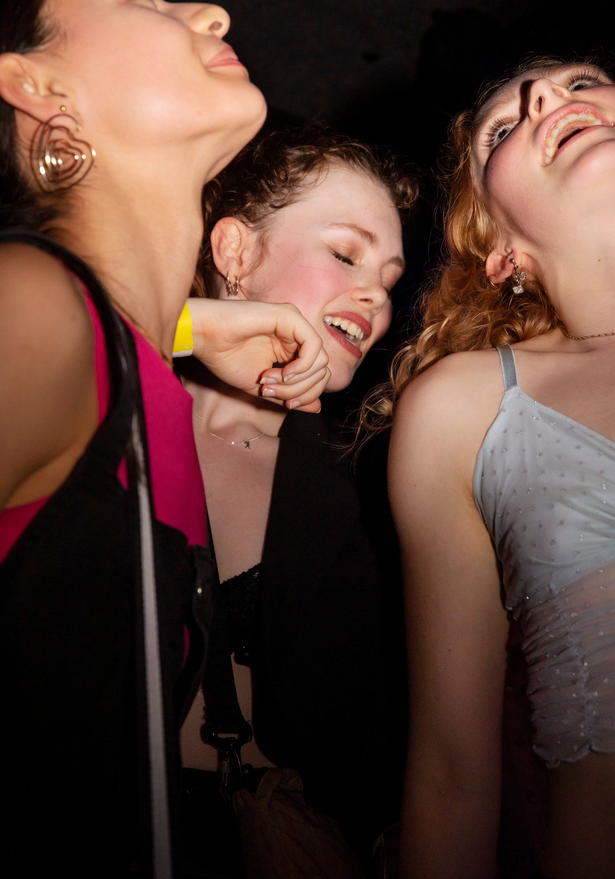 Des Swifties lors d'une Swift Party avant un concert de Taylor Swift dans le cadre de sa tournée «The Eras Tour» à Zurich, 2024