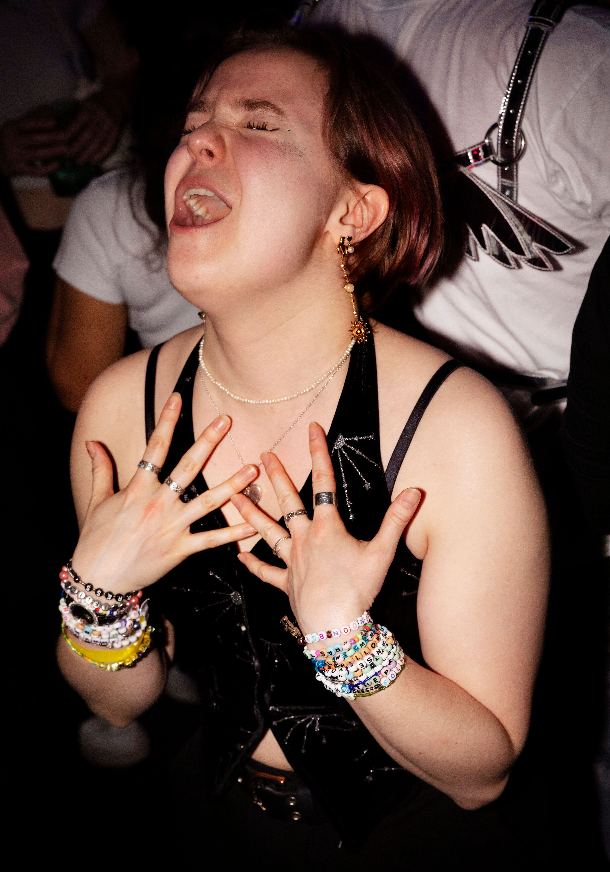 Des Swifties lors d'une Swift Party avant un concert de Taylor Swift dans le cadre de sa tournée «The Eras Tour» à Zurich, 2024.